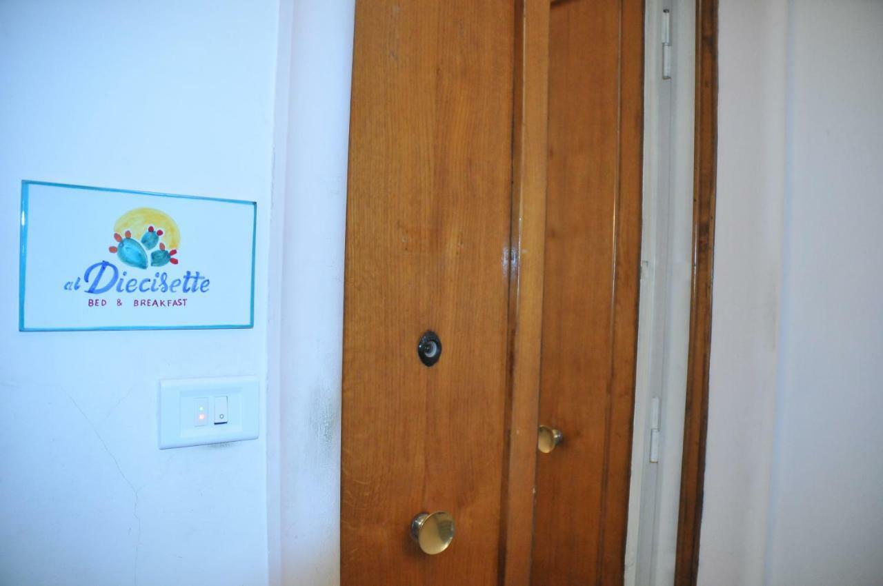 B&B Al Diecisette Catane Extérieur photo
